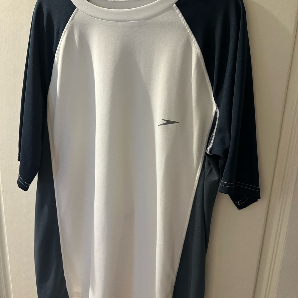 Men's Athletic Shirt size XL